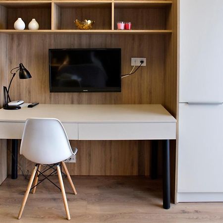 ורשה Wolska Residence Serviced Apartments מראה חיצוני תמונה