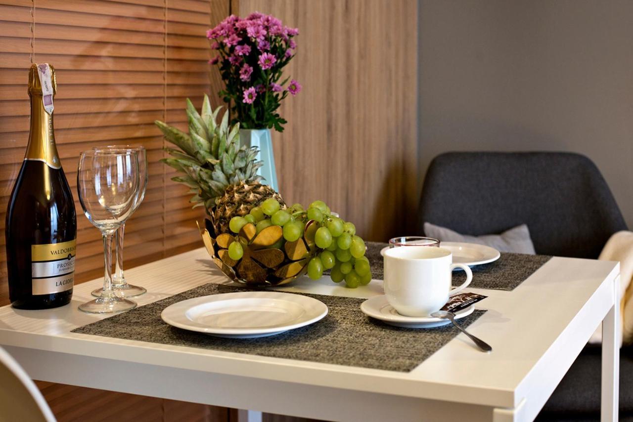ורשה Wolska Residence Serviced Apartments מראה חיצוני תמונה