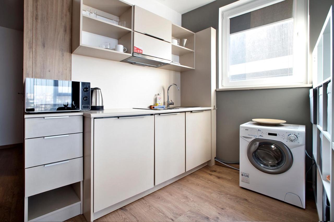 ורשה Wolska Residence Serviced Apartments מראה חיצוני תמונה