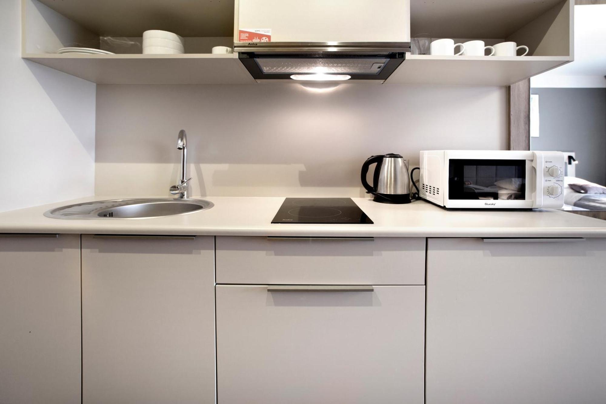 ורשה Wolska Residence Serviced Apartments חדר תמונה